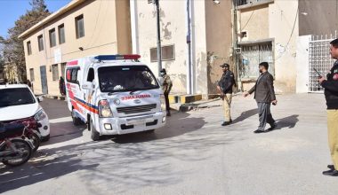 Pakistan’da seçim günü 51 ‘terör saldırısı’ düzenlendi