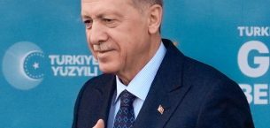 Cumhurbaşkanı Erdoğan’dan dikkat çeken ‘Zübük’ göndermesi: Elinizdekini de götürür